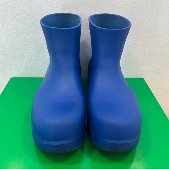 Bottega Veneta Puddle Boots used - Picture 4 of 4